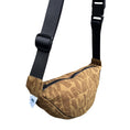 Load image into Gallery viewer, Dango Quilted Sling Bag - だんご

