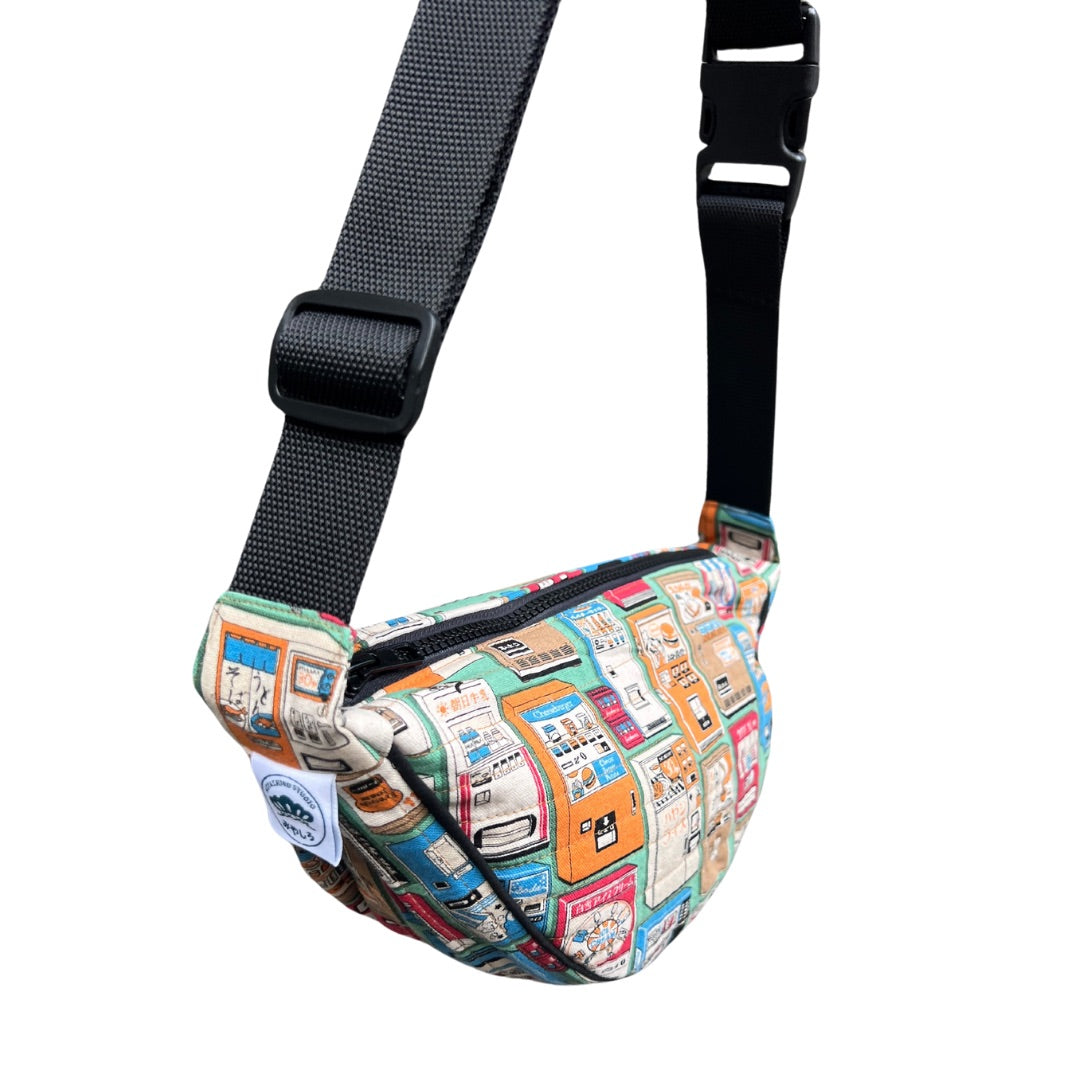 Dango Quilted Sling Bag - だんご