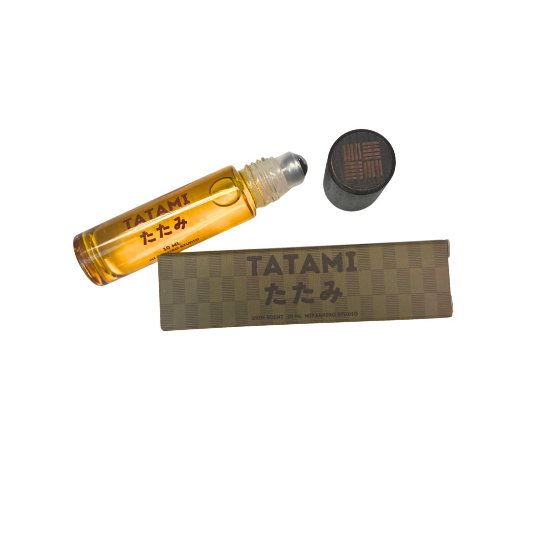 Tatami rollerball and packaging on a white background