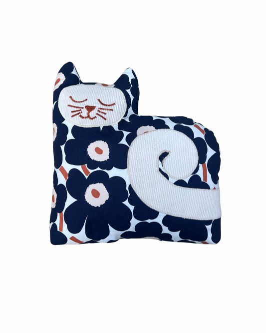 Kariko Neko Patchwork Pillow - ねこ