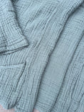 Load image into Gallery viewer, Crinkle Gauze Haori - Onsen Blue - size xs/s
